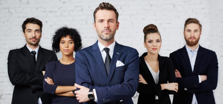 Kluczowe elementy wizerunku prawnika w sieci budujące zaufanie klienta